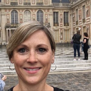 Meet your Posher, Melonemeloney